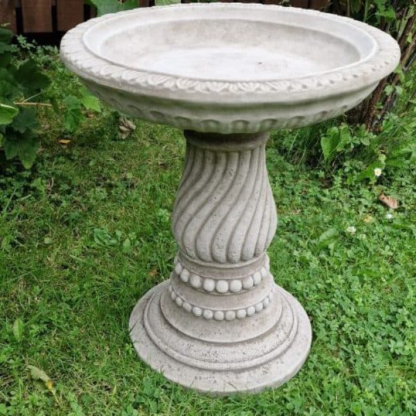 Twist Bird Bath