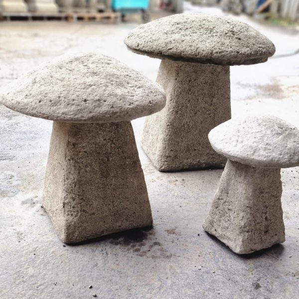 Medium Stone Mushroom/Staddle Garden Ornament