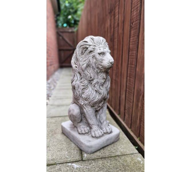 Large King Lion Garden Statue