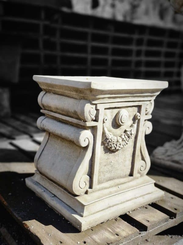 Large Fancy Square Plinth